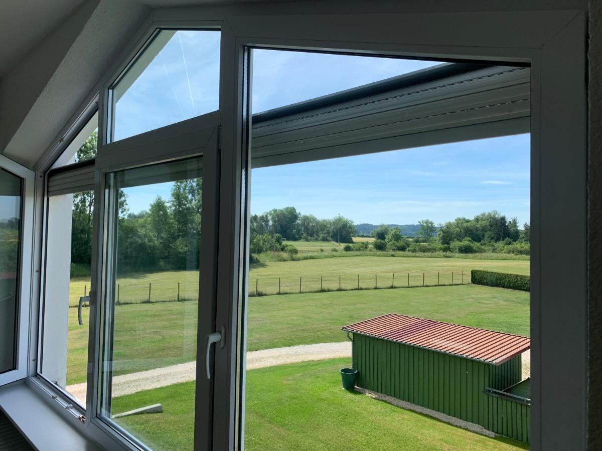 Schoene, Grosse Direkt Am Donauradweg & Keltenstadt Heuneburg Apartment